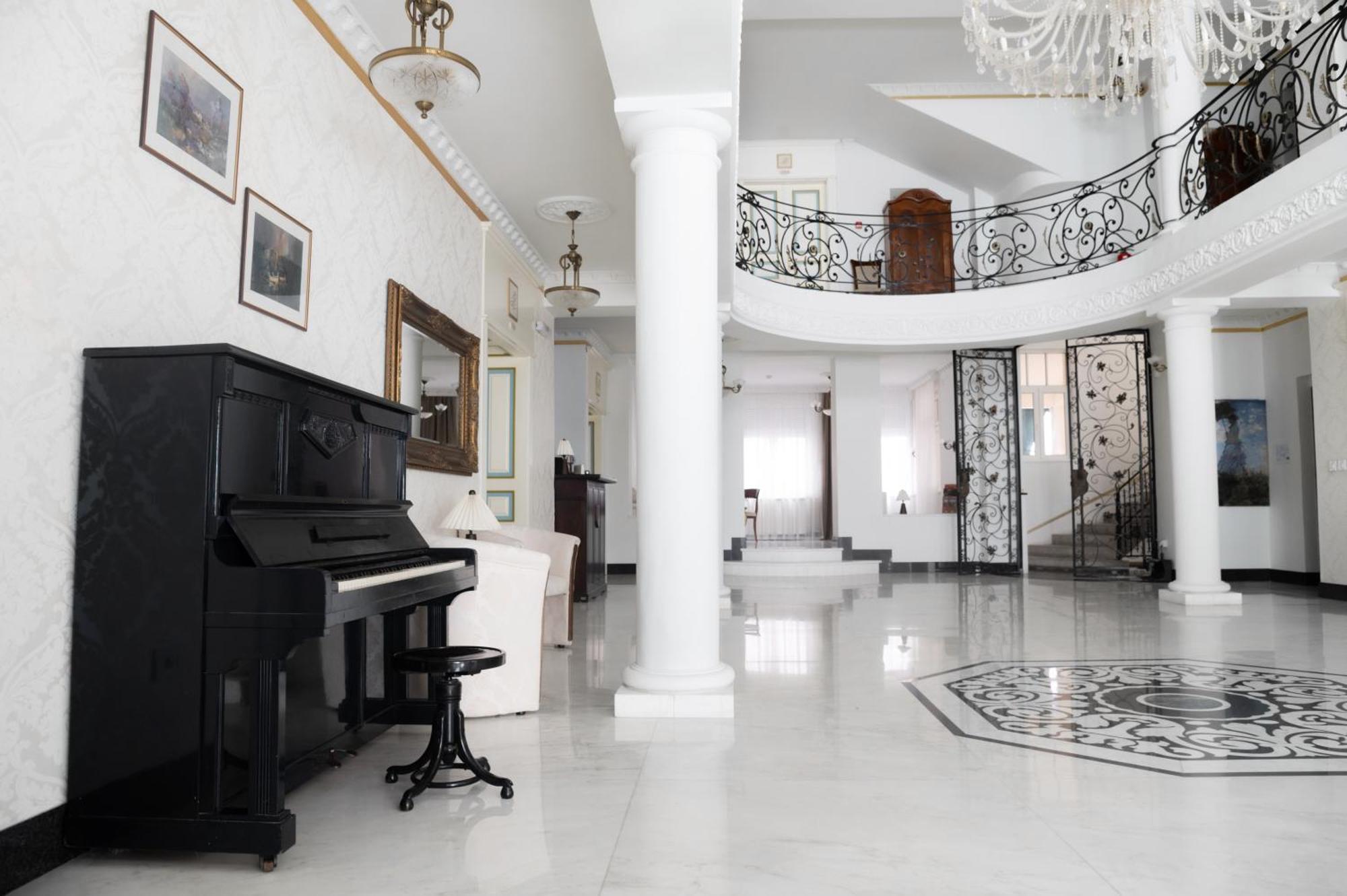Garni Hotel Helvetia Beograd Eksteriør bilde