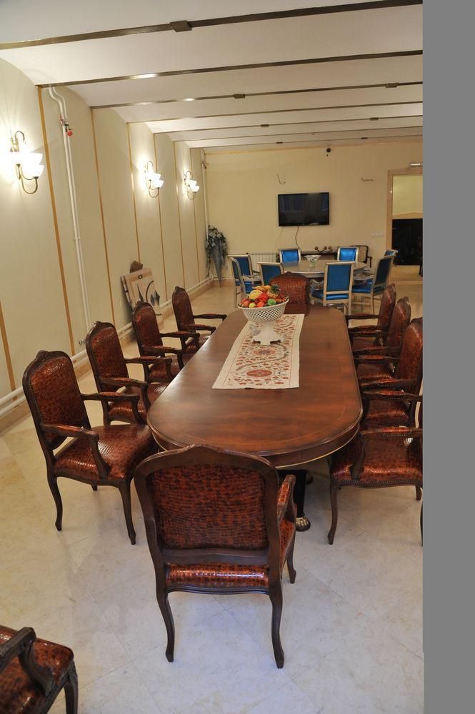 Garni Hotel Helvetia Beograd Eksteriør bilde